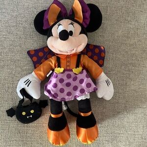 Collectible Halloween Minnie Plus - Bat
